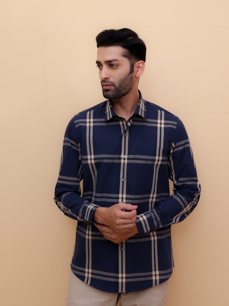 Elegant Navy Giza Checks Shirt