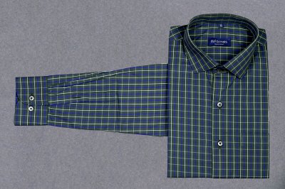 Carter Bottle green blue cream checkered shirt