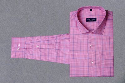 Thomas pink blue checkered shirt